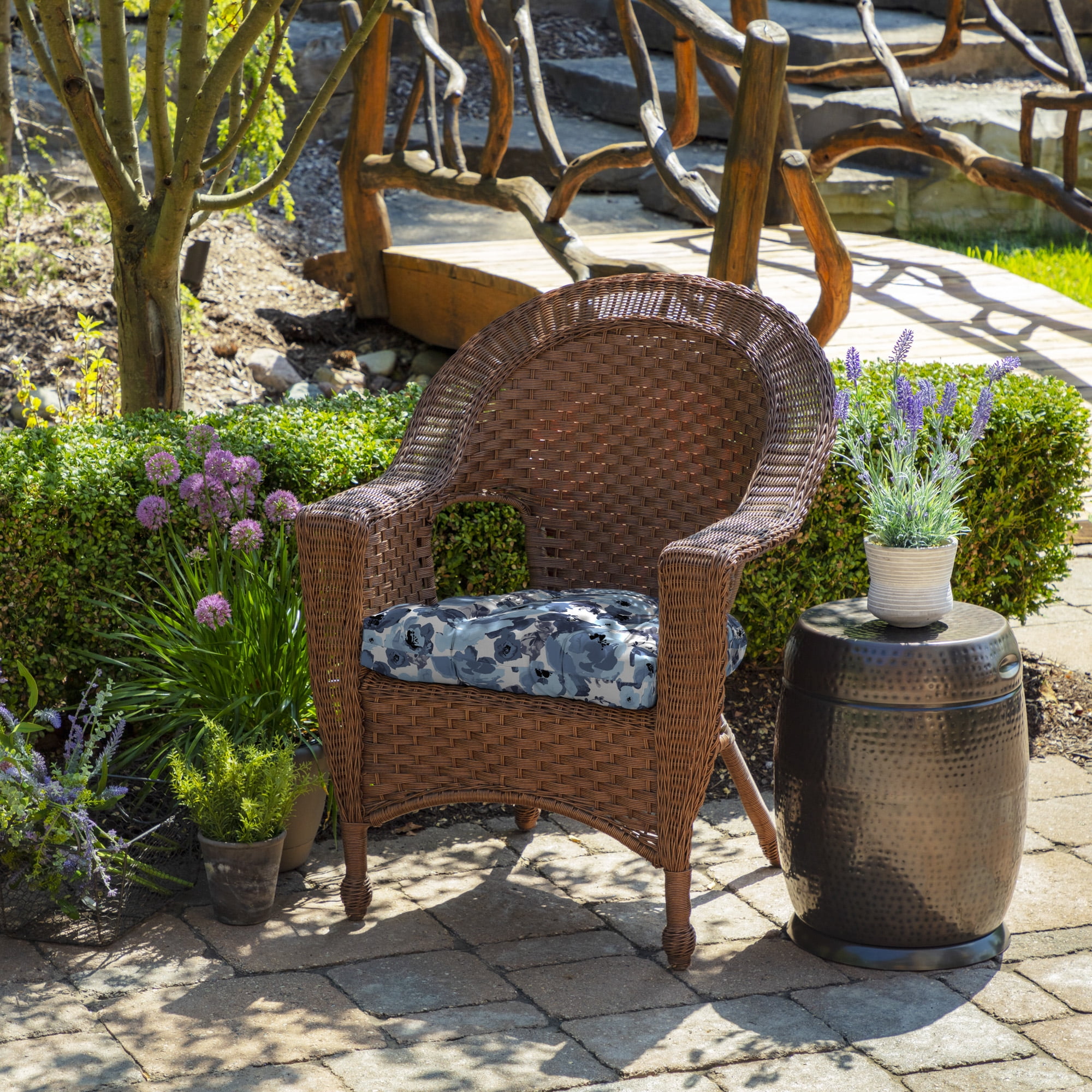 ARDEN Outdoor Wicker Chair Cushion, 2 pack 18 x 20, Blue Garden Floral