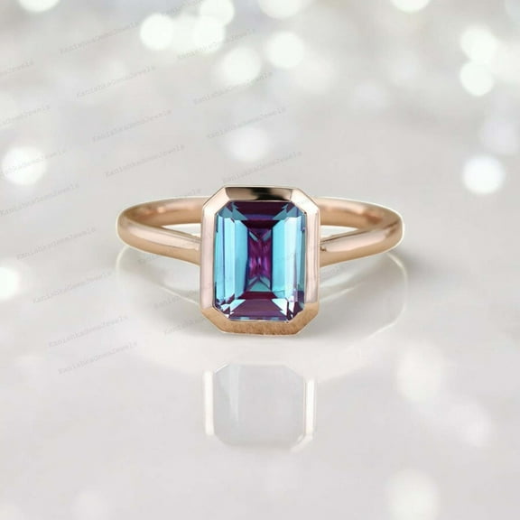 KANISHKAGEMS&JEWELS 8x6MM / 1Ct Emerald Cut Alexandrite Promise Ring Solitaire Statement Women Jewelry Yellow Gold Plated Promise Ring June Birthstone Gift Ring