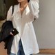 thumbnail image 2 of Camisa blanca Rimocy con cuello vuelto para mujer, estilo coreano, holgada, de manga larga, para oficina, con botonadura sencilla, 2 of 6