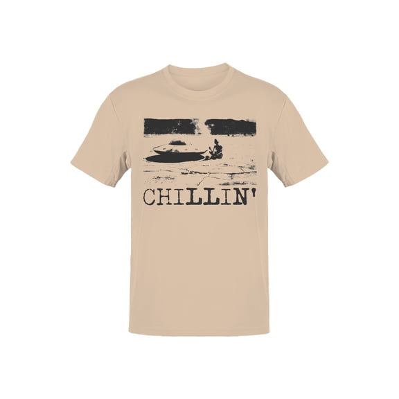 Alien Chillin' Retro Aesthetic Men's T-shirt