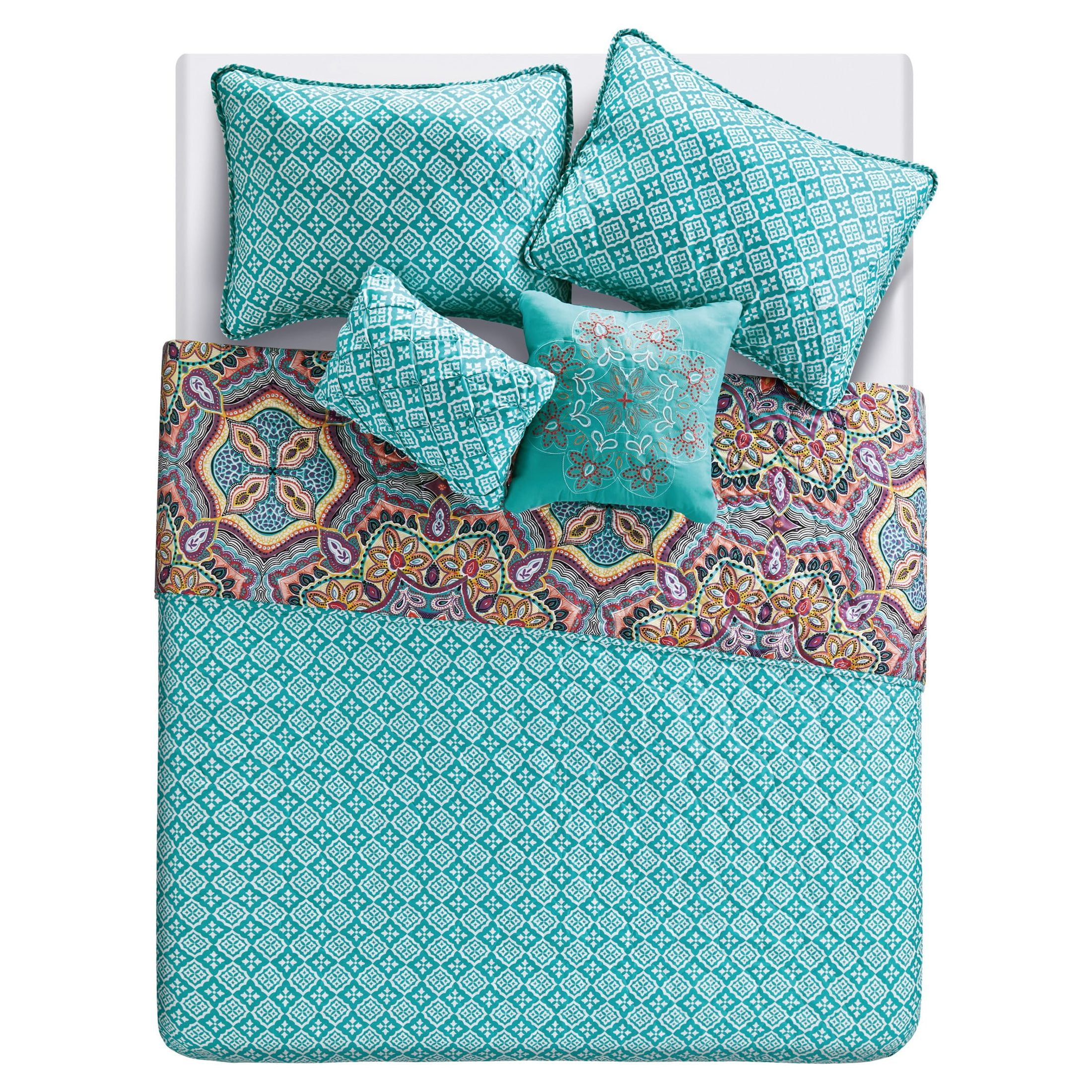 VCNY Home Yara 5-Piece Aqua Medallion Reversible Quilt Set, Full/Queen, Adult, Unisex
