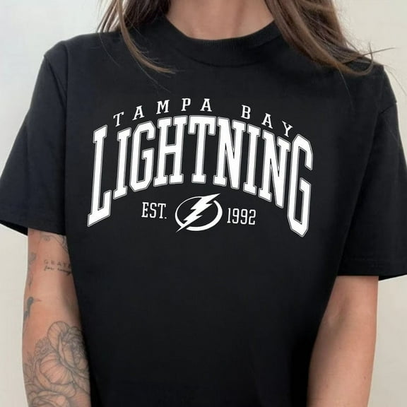 Tampa Bay Tshirt Vintage T-Shirt, Lightning TShirt, Hockey Shirt, College TShirt, Hockey Fan TShirt
