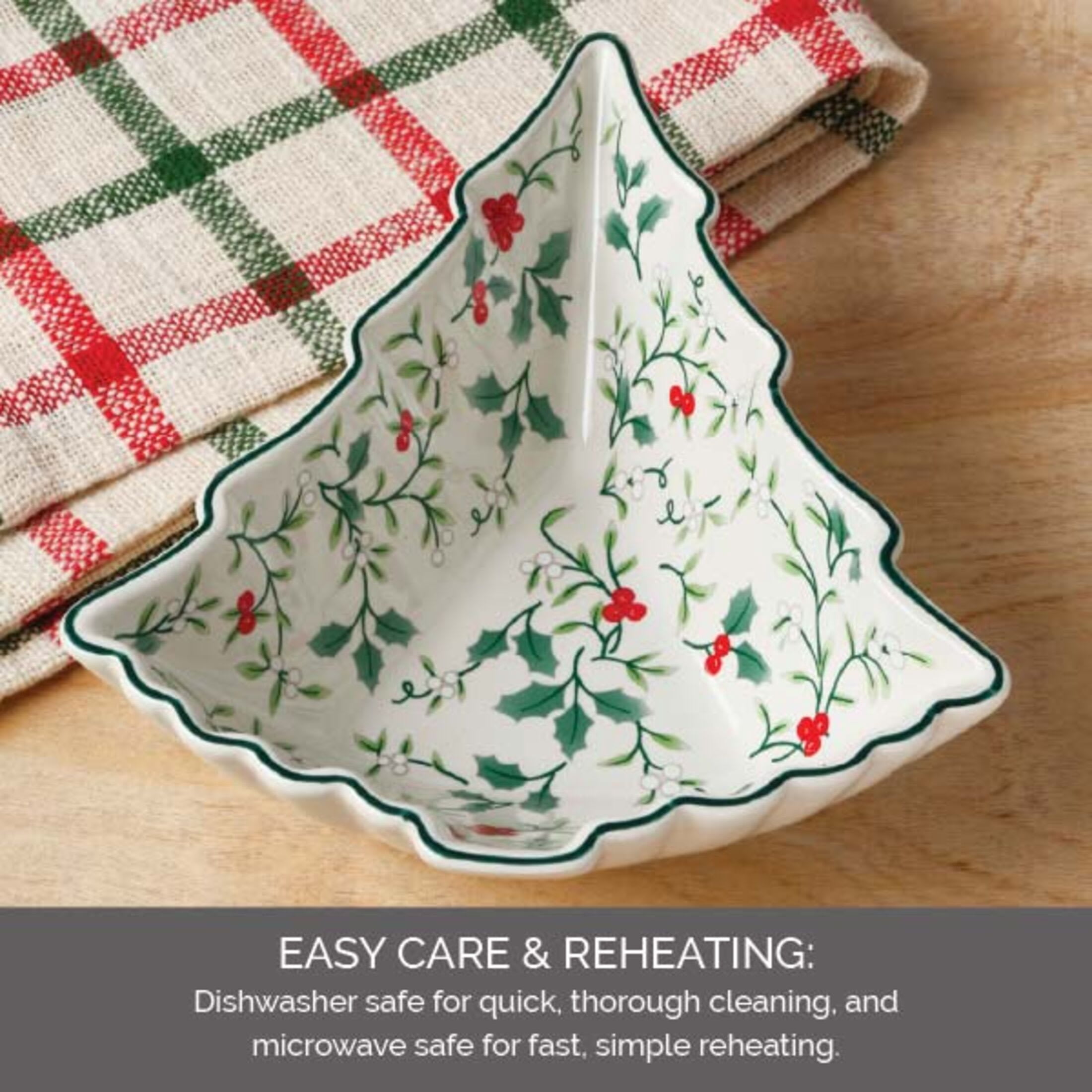 Pfaltzgraff Winterberry Stoneware 7 in Tree Serving Bowl