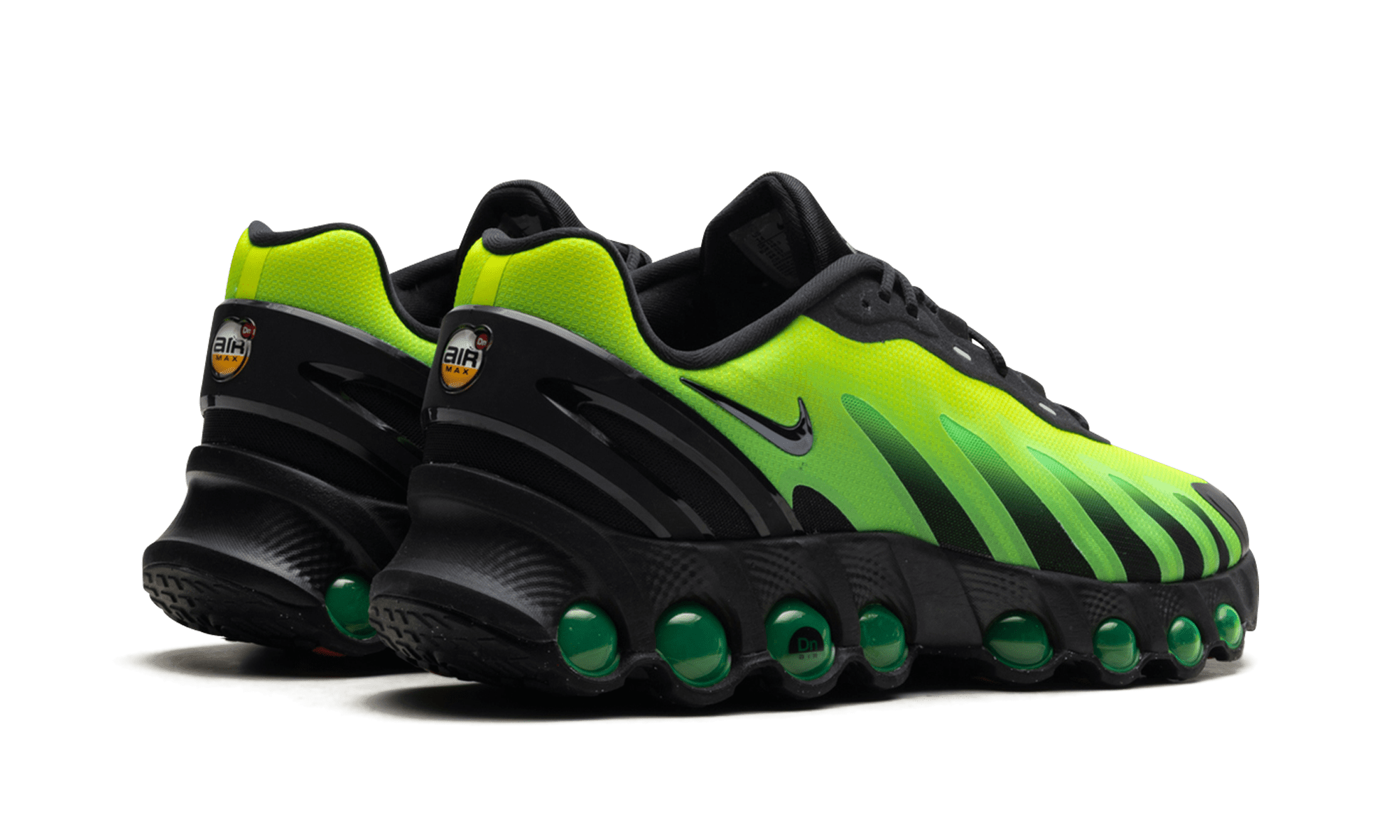 NIKE MENS Air Max DN8 