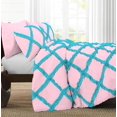 thumbnail image 3 of 1 Piece Luxury Two Tone Diamond Ruffle Pattern Comforter Super Soft, All Season 800 Thread Count, 100% Egyptian Cotton, Oversized Super King Size Light Pink-Turquoise Blue Color, 3 of 4
