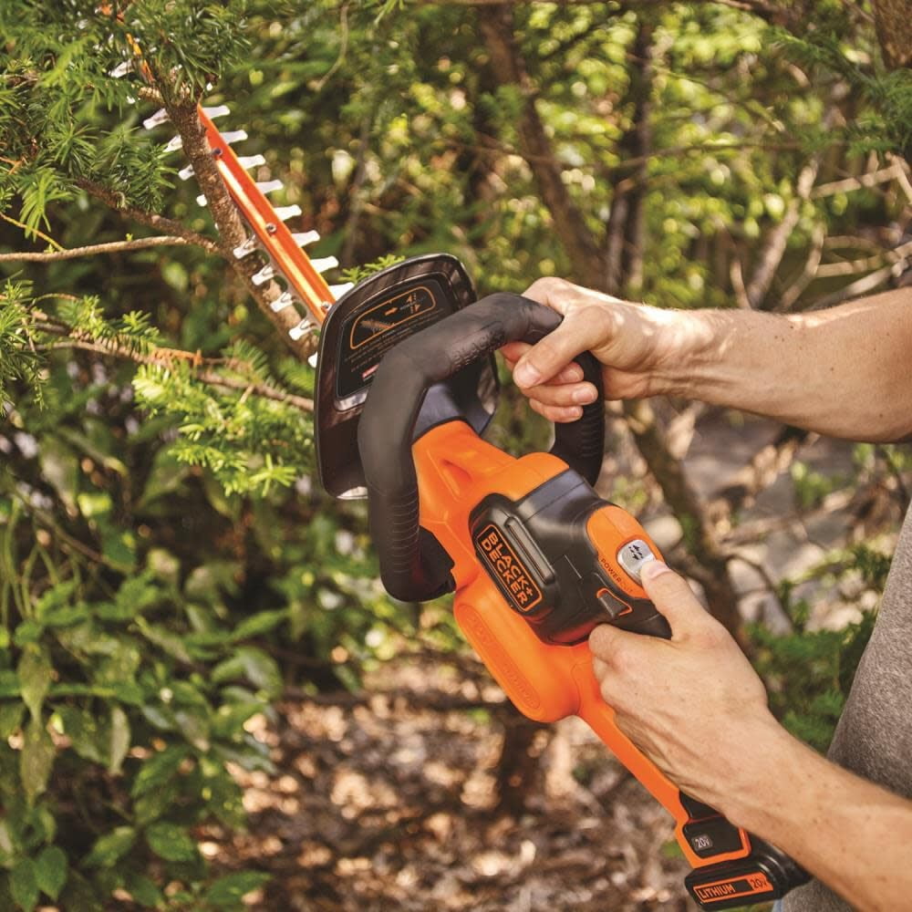 20V MAX POWERCUT Lithium-Ion 22 in. Cordless Hedge Trimmer Kit (1.5 Ah)