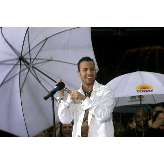 Howie Dorough On Stage For Nbc Today Show Concert Series With The Backstreet Boys, Rockefeller Center, New York, Ny, June 10, 2005. Photo By Fernando LeonEverett Collection Celebrity
