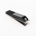 thumbnail image 1 of 1 Pc Cortauñas Plegable Pequeño Cubierta Negra para Mujeres y Hombres Tono Negro y Plata, 1 of 6