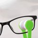 thumbnail image 5 of Cepillo limpiador de gafas con almohadillas de microfibra | Limpiador de lentes portátil para gafas, gafas de sol y pantallas | Limpieza sin rayas ni arañazos, 5 of 6