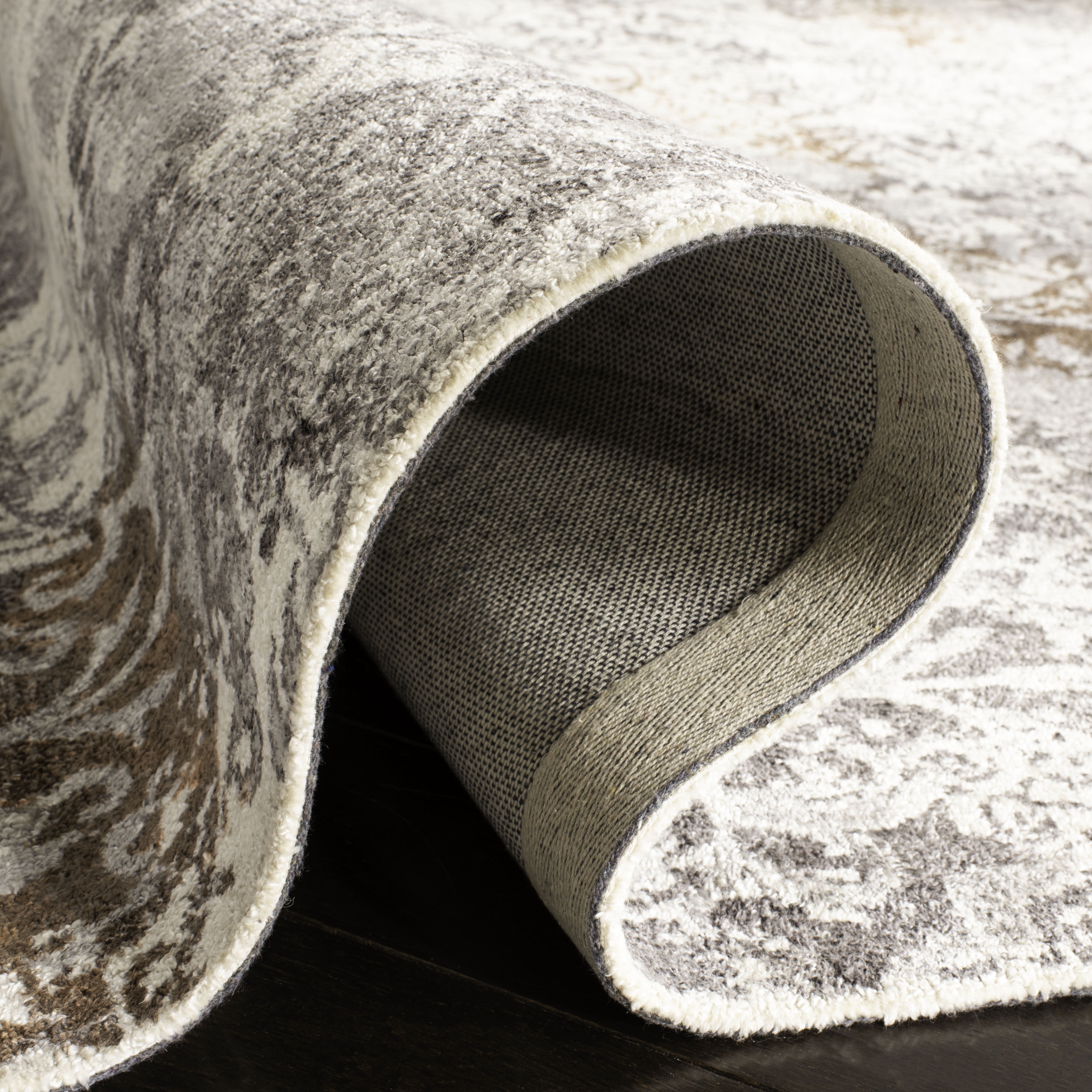 SAFAVIEH Expression Braiden Abstract Area Rug, Ivory/Grey, 6' x 9'