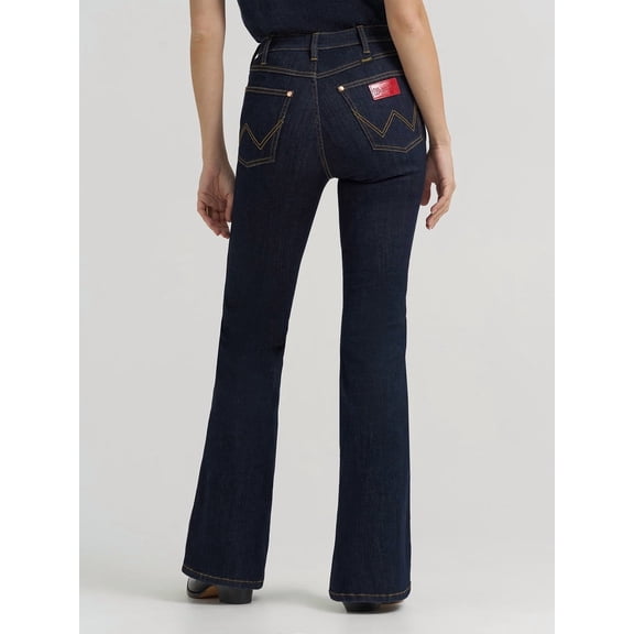 Wrangler Womens Lainey Wilson Dark Flare Jean 25x32 Denim