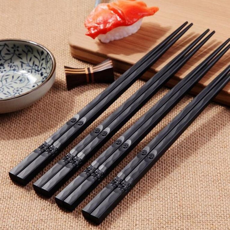 1 Pair Japanese Chopsticks Alloy Non-Slip Wood Color Sushi Chop Sticks Set Chinese Gift Family Friends Colleagues Gifts Wood Color