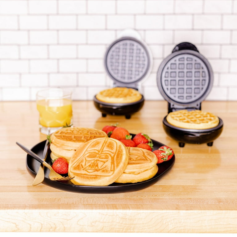 Uncanny Brands Star Wars Mini Waffle Maker Set- Darth Vader