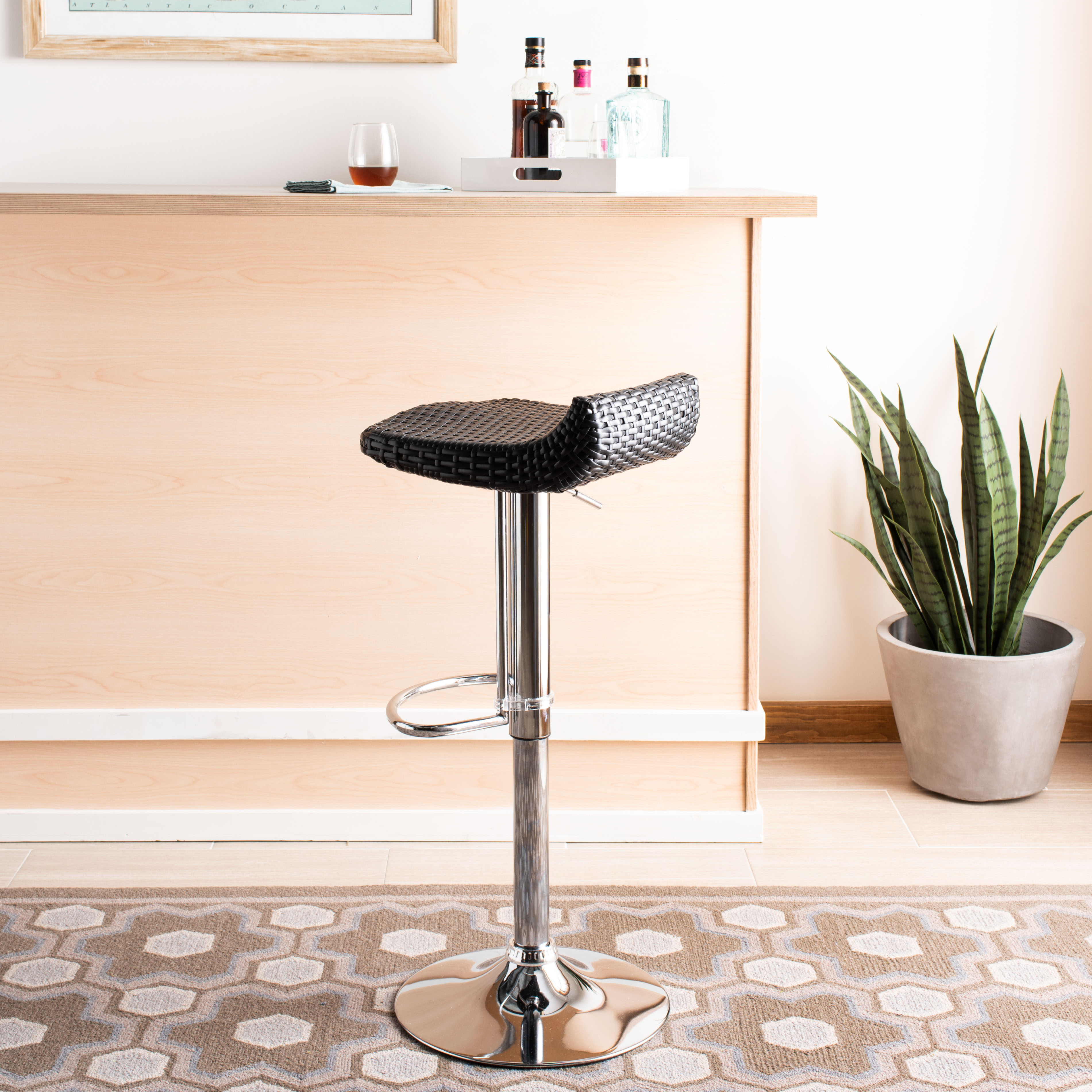 SAFAVIEH Juji Contemporary Swivel Bar Stool, Black
