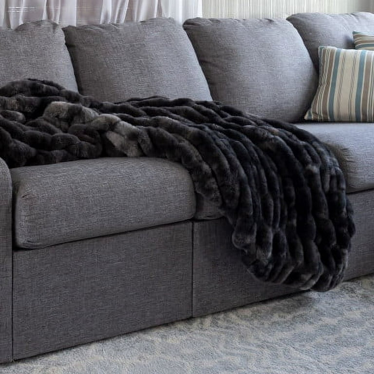 Oversized Ruched Faux Fur Blanket - 60x80-inch Jacquard Faux Fur Queen-size  Throw For Sofas And Beds - Luxurious Bedding By Lavish Home (black) : Target