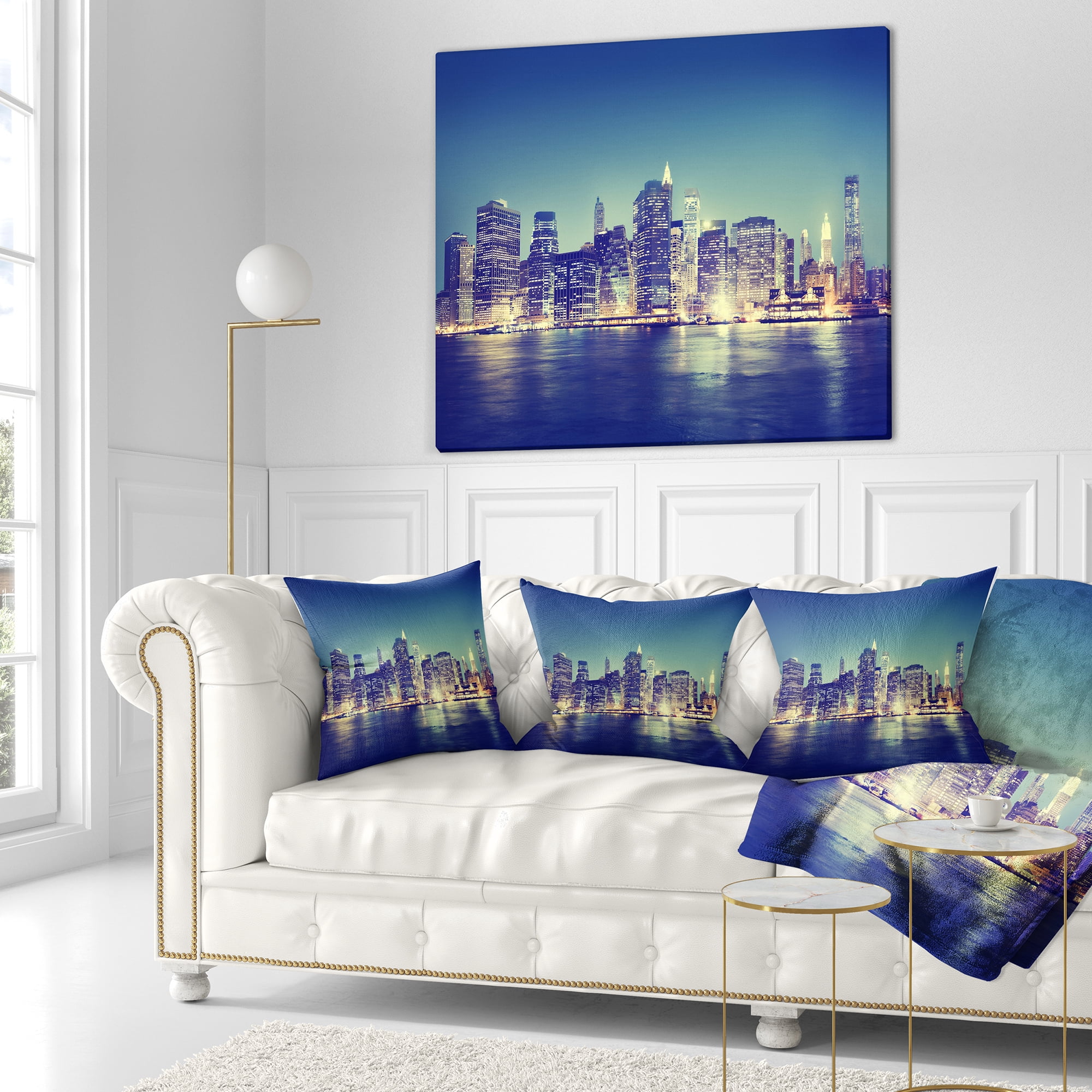 Designart New York City Evening Panorama - Throw Pillow - 18x18
