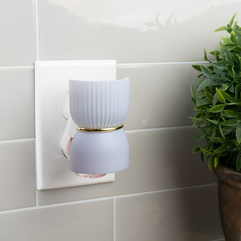 Better Homes & Gardens Aroma Accents Fragrance Plug Oil Diffuser