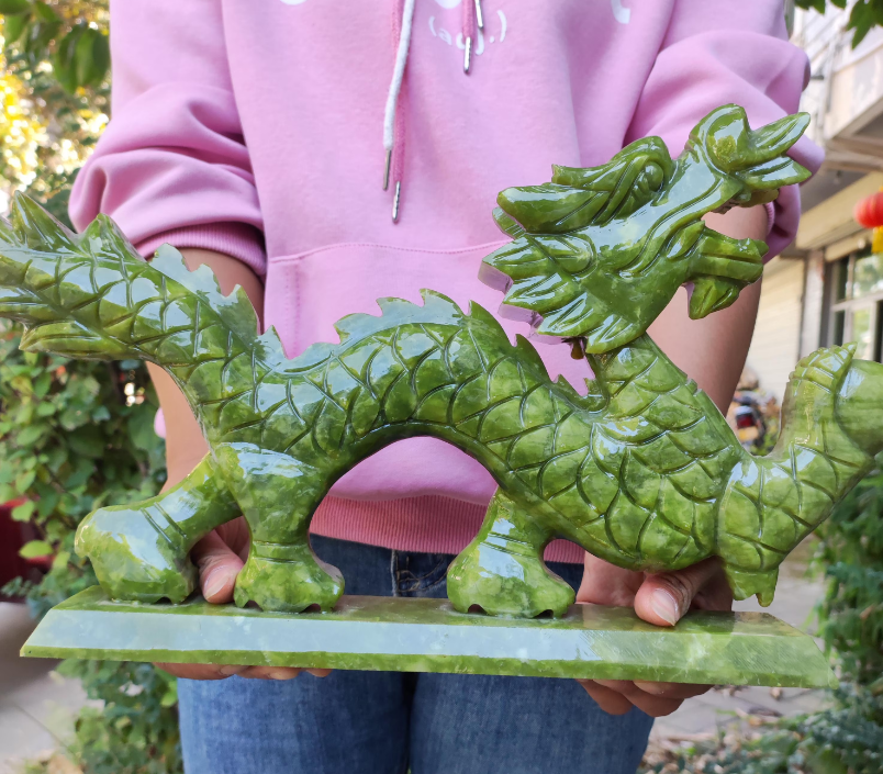 Funny crystal  healing Huge green jade dragon carving carved, Crystal , Handmade Raw Stone  jade dragon Gem Chakra Quartz Crystal