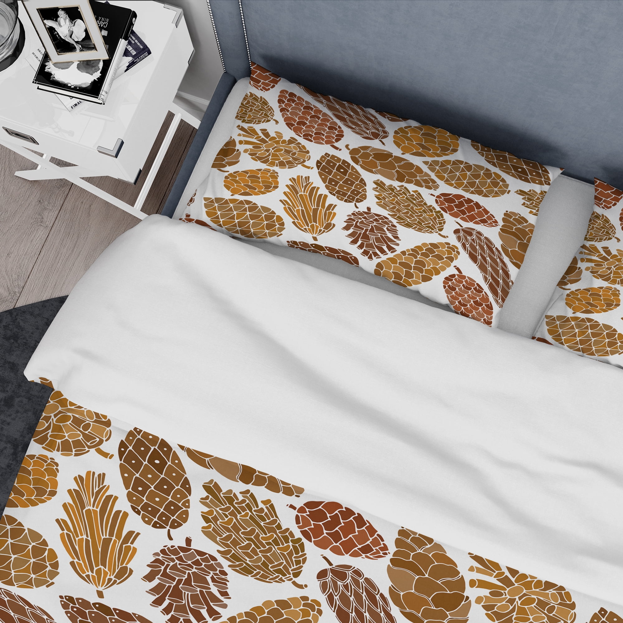 Designart 'Pine Cones Pattern' Modern & Contemporary Duvet Cover Set
