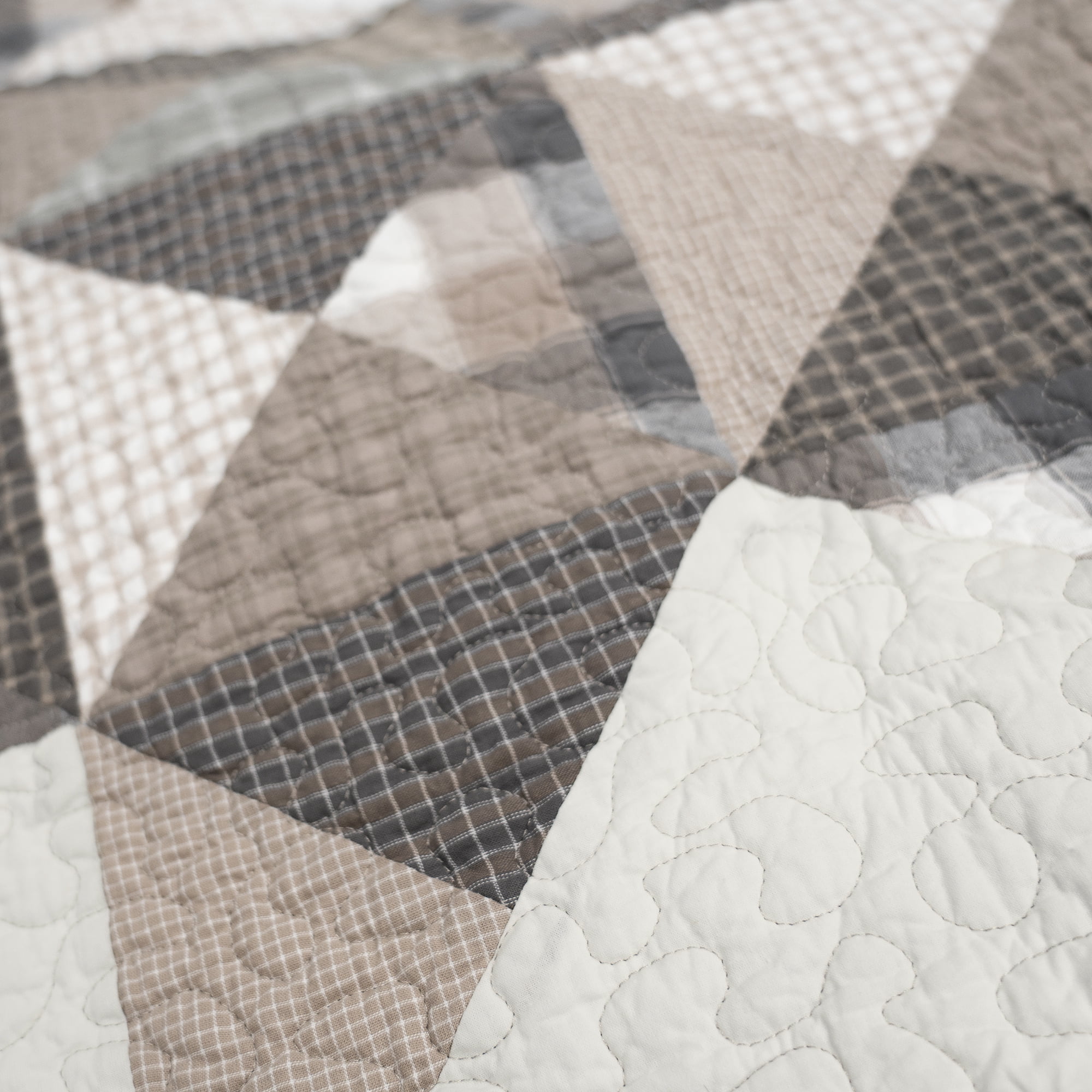 Donna Sharp Smoky Star 3PC Pieced Cotton Queen Quilt Set