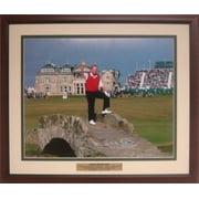 Jack Nicklaus waving goodbye from the bridge at St. Andrews in his final British Open