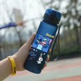 thumbnail image 1 of Disney-taza de agua de dibujos animados de Lilo & Stitch para niños, vaso de plástico portátil para deportes al aire libre, Kawai, Stitch, 560ML, 1 of 4