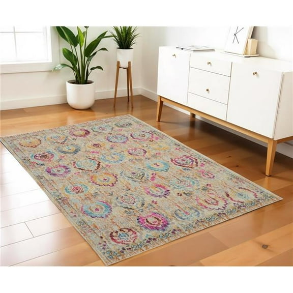 HomeRoots 553363 4 x 6 ft. Floral Distressed Rectangle Area Rug, Ivory, Pink & Orange