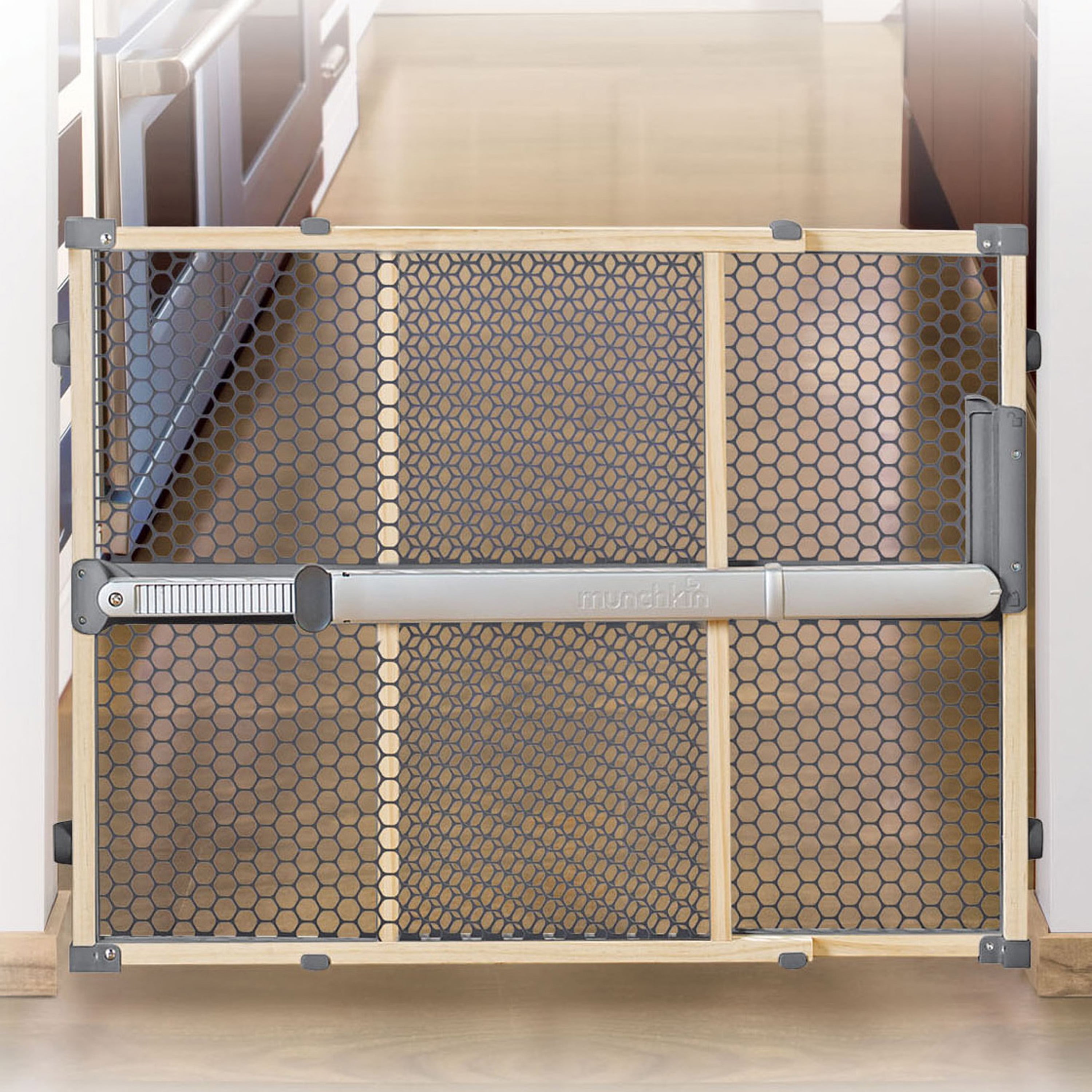 munchkin baby gate walmart