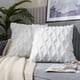 thumbnail image 1 of Fundas de almohada decorativas de cuadros blancos, 18 x18 pulgadas, funda de cojín cuadrada de 18 pulgadas (juego de 2), 1 of 5