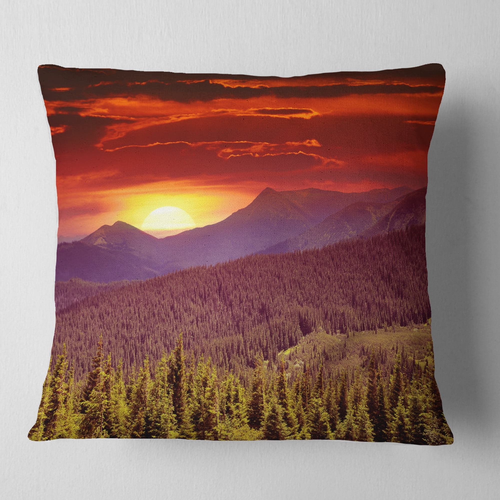 Designart Fantastic Sunrise in Mountains - Landscape Photography Throw Pillow - 18x18