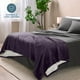 thumbnail image 4 of Manta de Cama de Felpa Sherpa Bare Home Matrimonial/Queen Berenjena, 4 of 6
