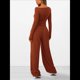 thumbnail image 5 of Conjuntos de Dos Piezas para Mujer: Camiseta Asimétrica de Larga, Pantalones Anchos y Chándal Informal. Rojo Ladrillo L, 5 of 8