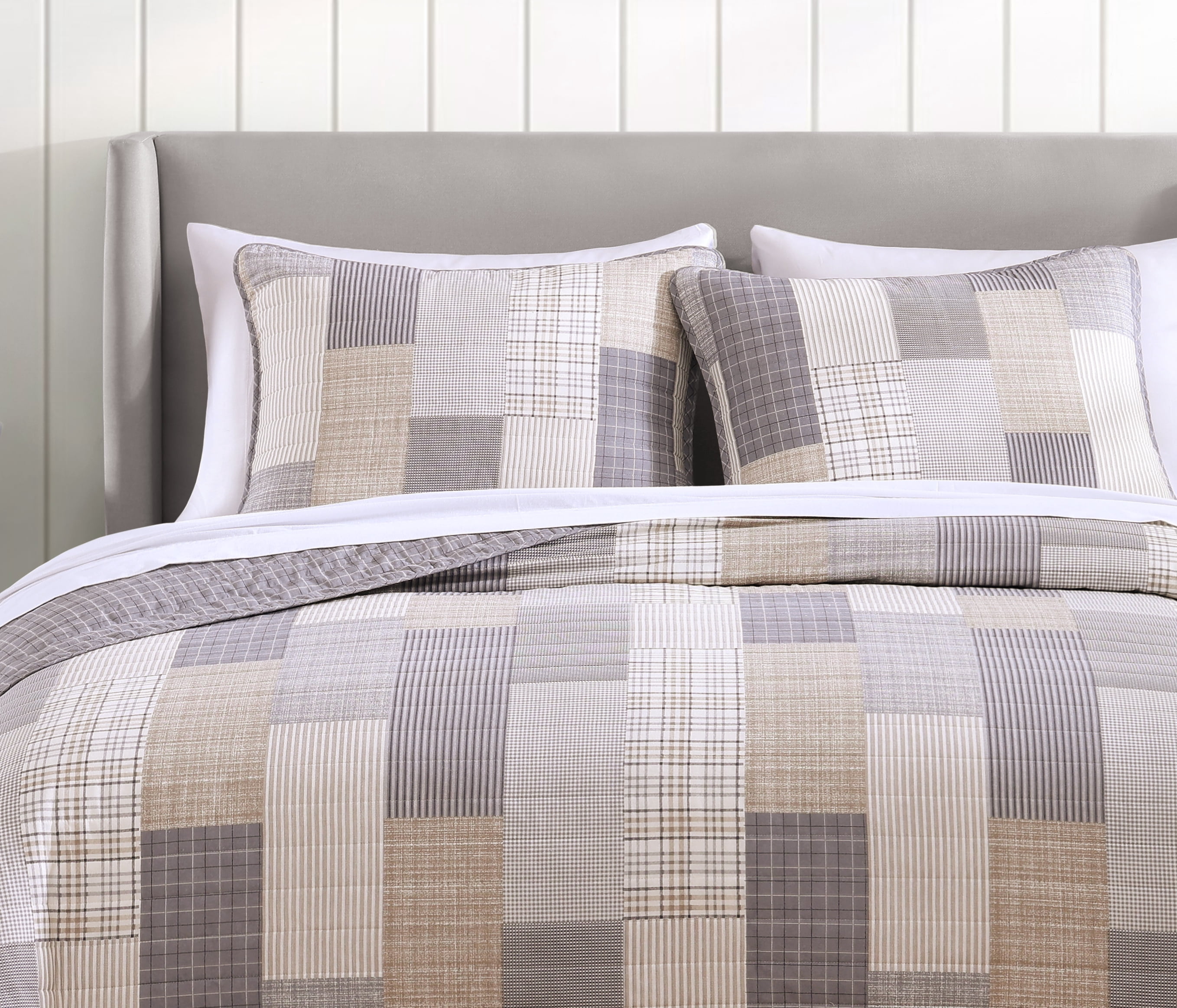 Home Retreat Lakeshore Plaid Grey Soft Cotton 3 Piece Quilt Set - Full/Queen