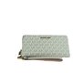 thumbnail image 1 of Cartera Michael Kors Jet Set Travel Continental Vanilla, 1 of 7