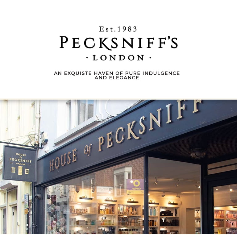 Pecksniffs Tobacco & White Wood Scented Candle