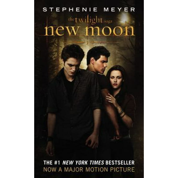 Pre-Owned New Moon (The Twilight Saga, Book 2) (Paperback) 0316075655 9780316075657