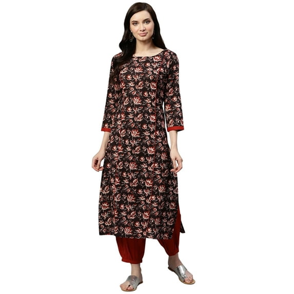 eloria Floral Printed Kurti With Three-Quarter Sleeves In Round Neck Design