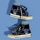 thumbnail image 1 of Original Disney Lilo & Zapatos de lona con cordones de punta alta para hombres y mujeres Zapatos casuales combinados con grafiti pintados a mano39 Gao Jinjia LED, 1 of 2