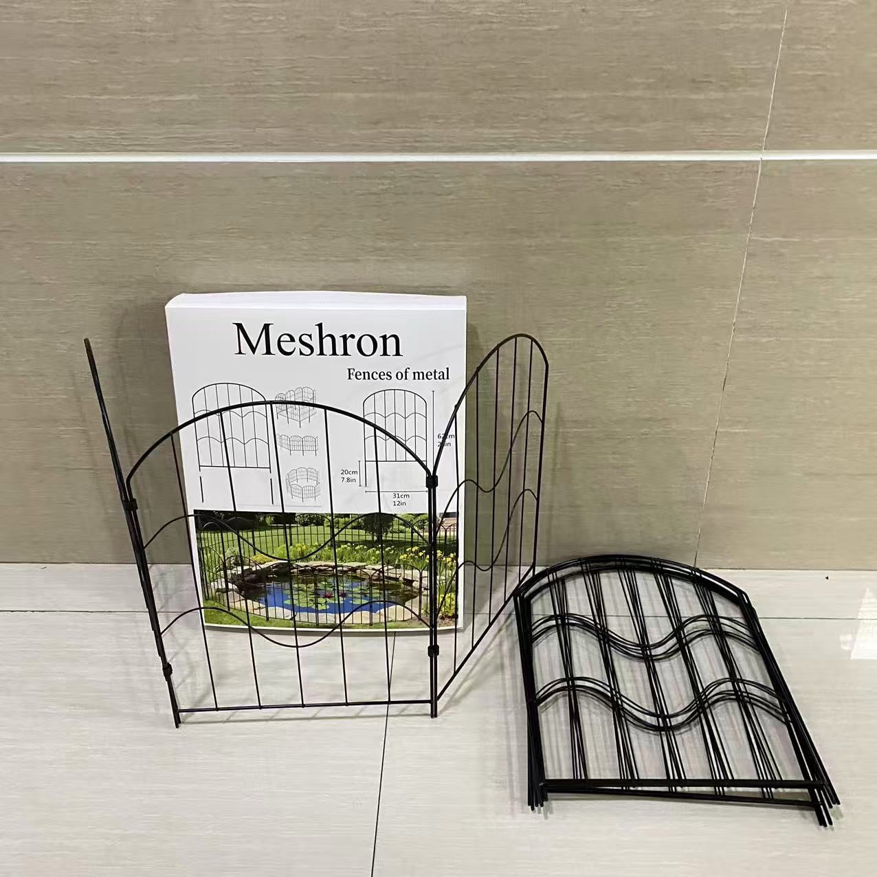 Meshron Fences of metal,Decorative Garden Fence, Outdoor Garden Metal Fencing with 2 Gates, Animal Barrier for Dog,  Black