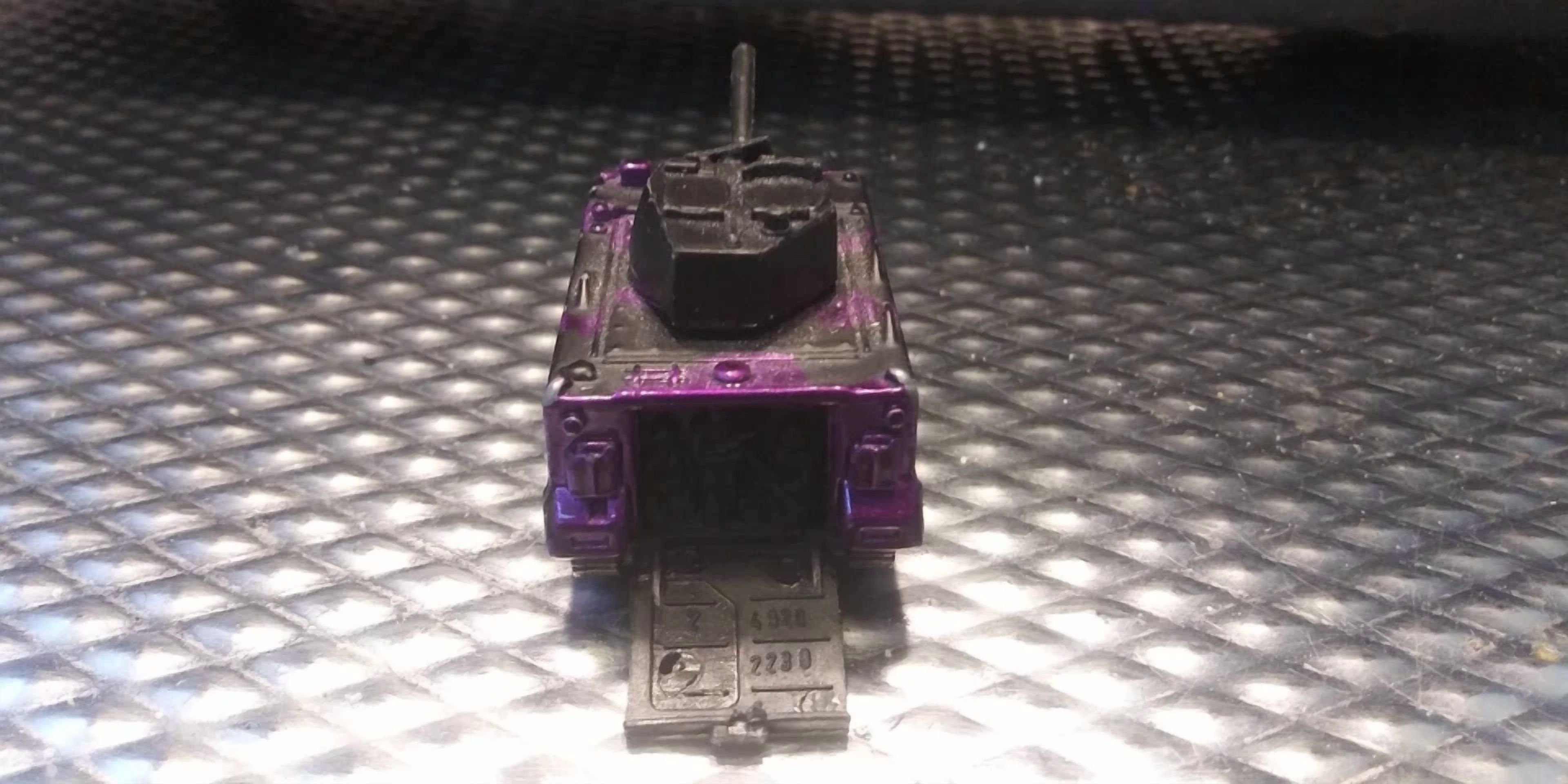 Mattel Hot Wheels 1983 Purple Night Force Tank