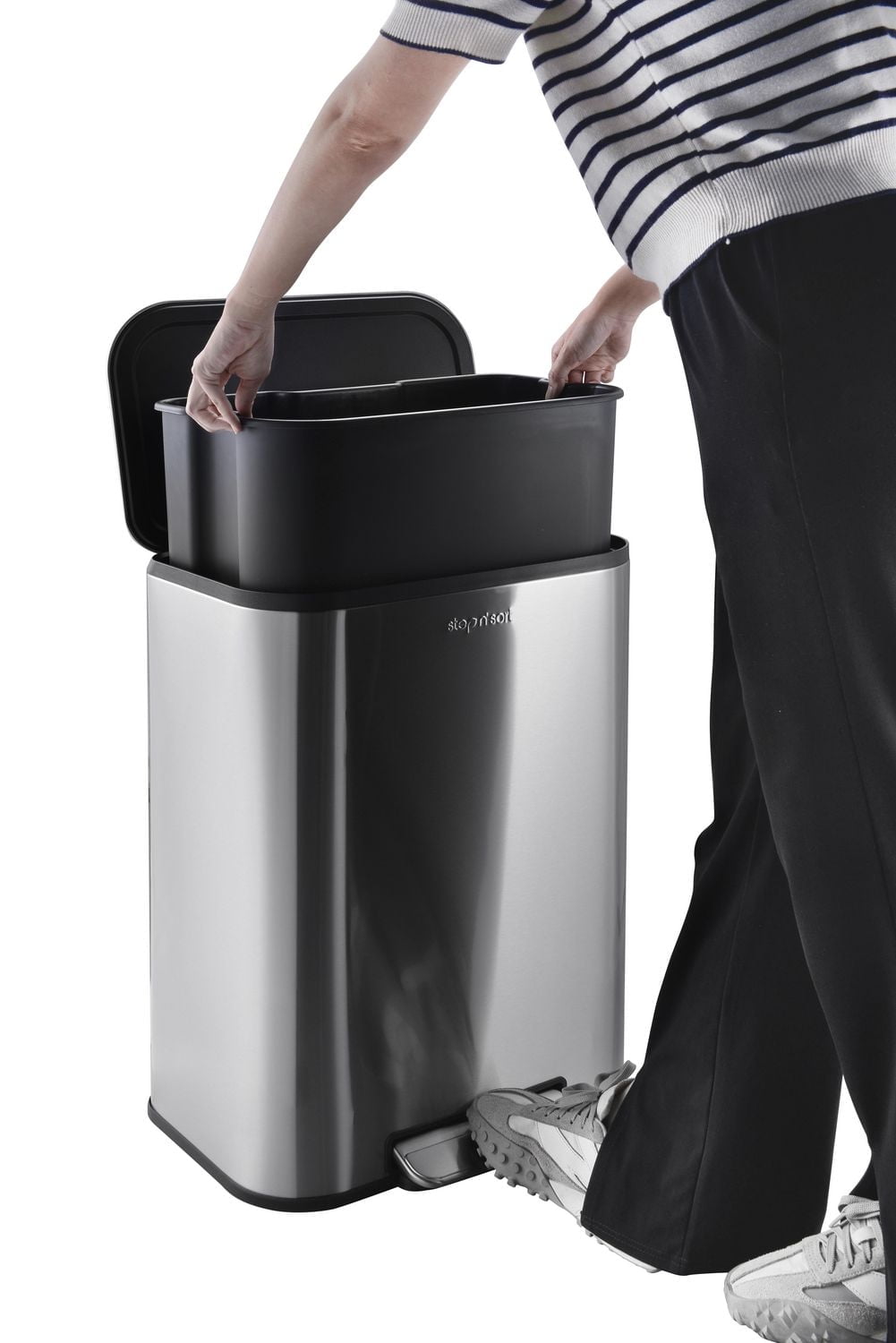 50L Stainless Steel Kitchen Trash Can – Step Pedal, Soft-Close Lid, Fingerprint Resistant, Removable Inner Bucket – Large Capacity Garbage Bin for Home & Office