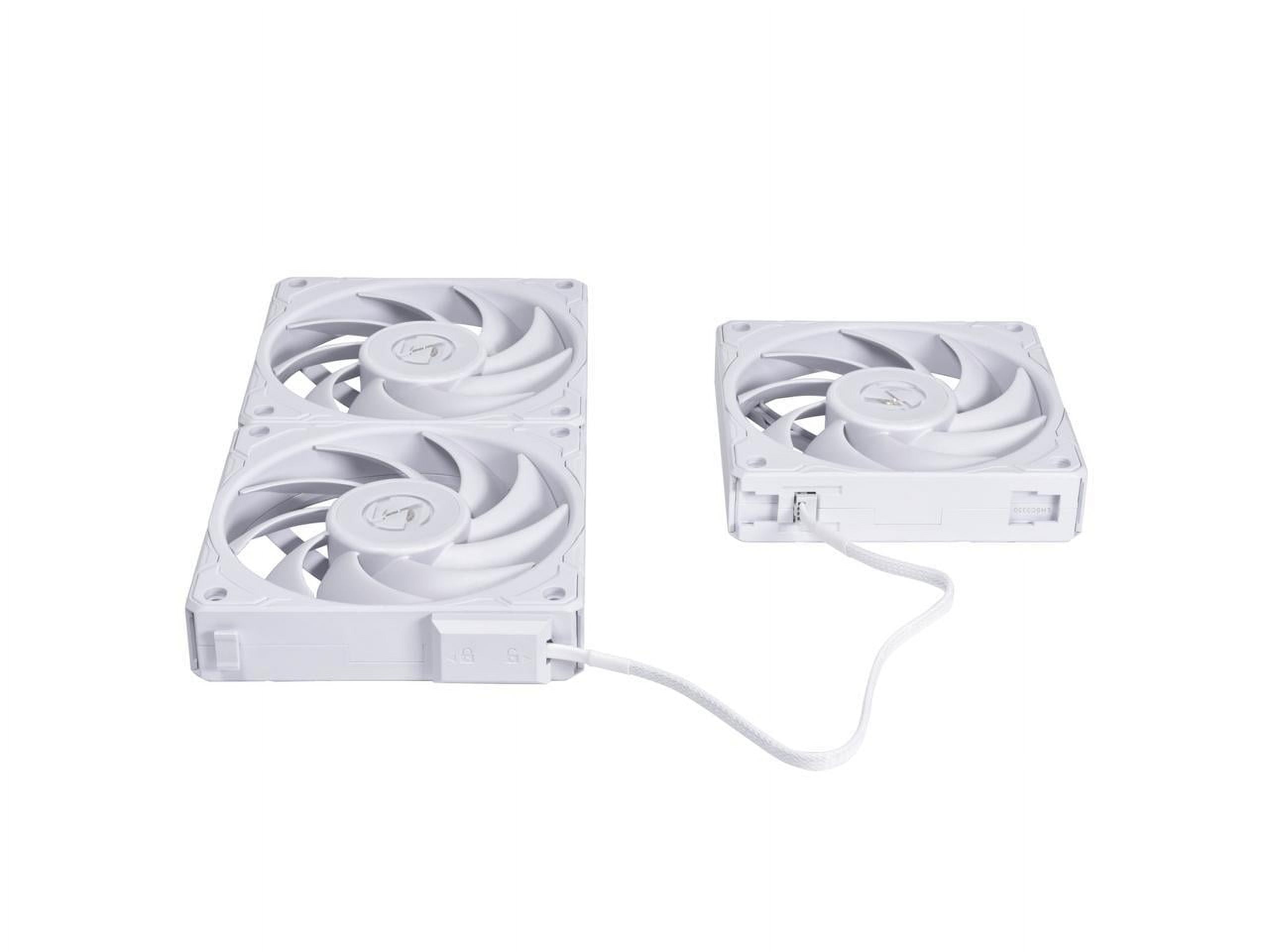 LIAN LI UNI Fan P28 120 White 3x 12cm Fan Pack with a Fan
