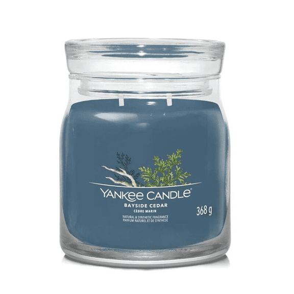 Yankee Candle - Signature Bayside Cedar Medium Jar