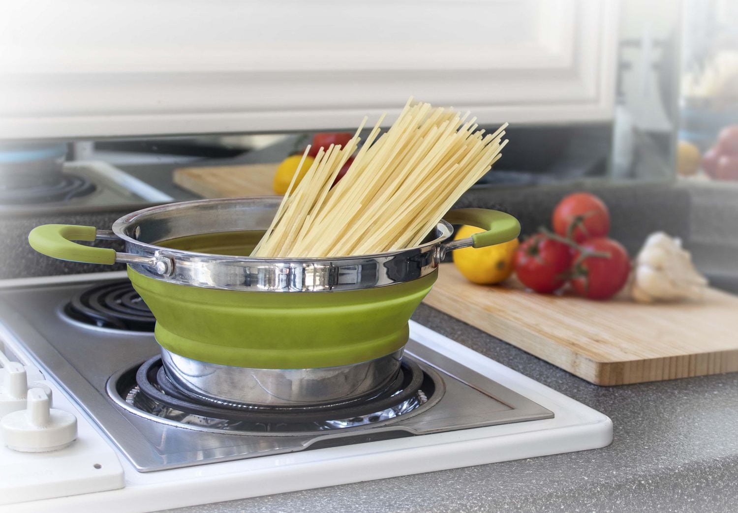 World Famous Collapsible Camping Pot with Lid - Small