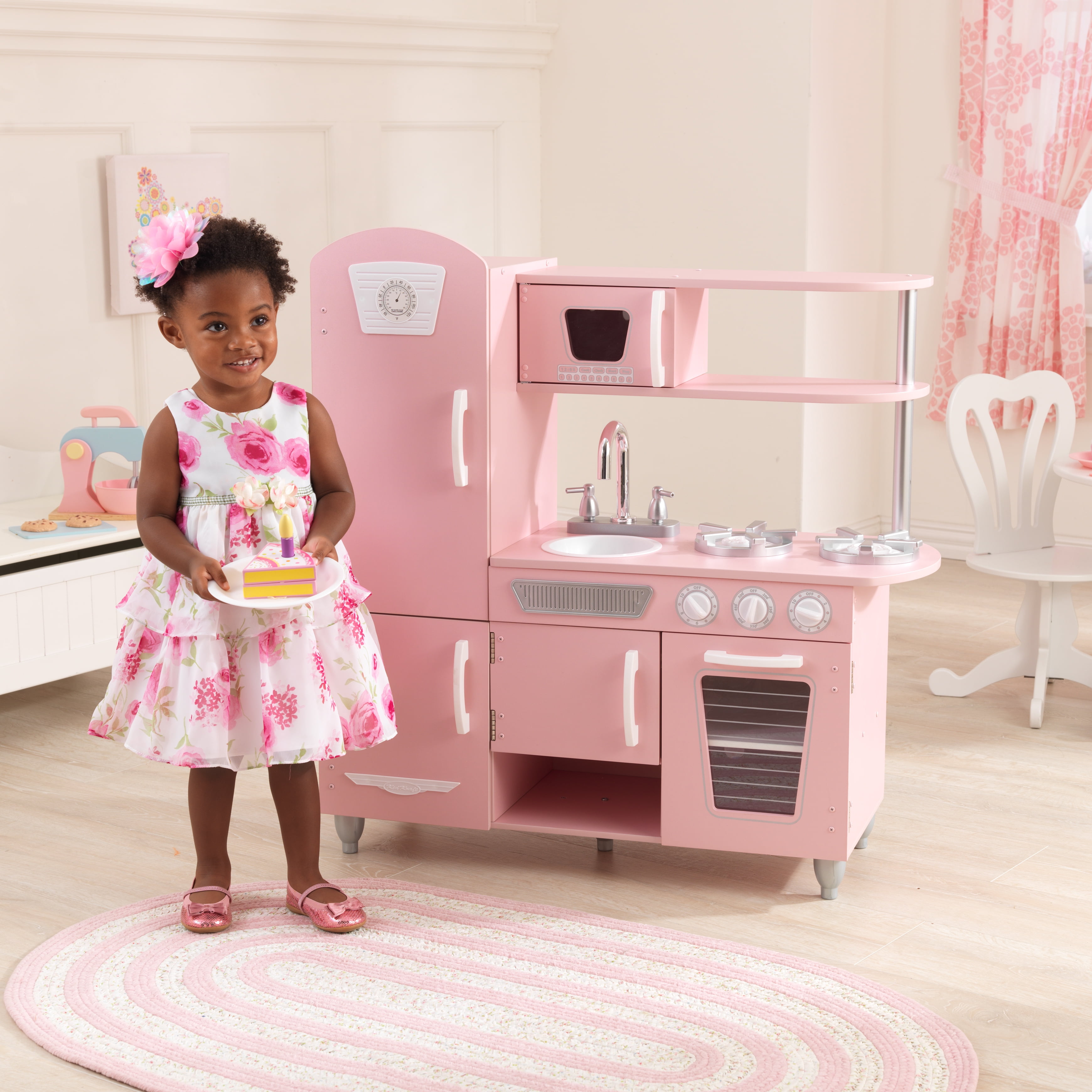 pink kitchen for toddlers