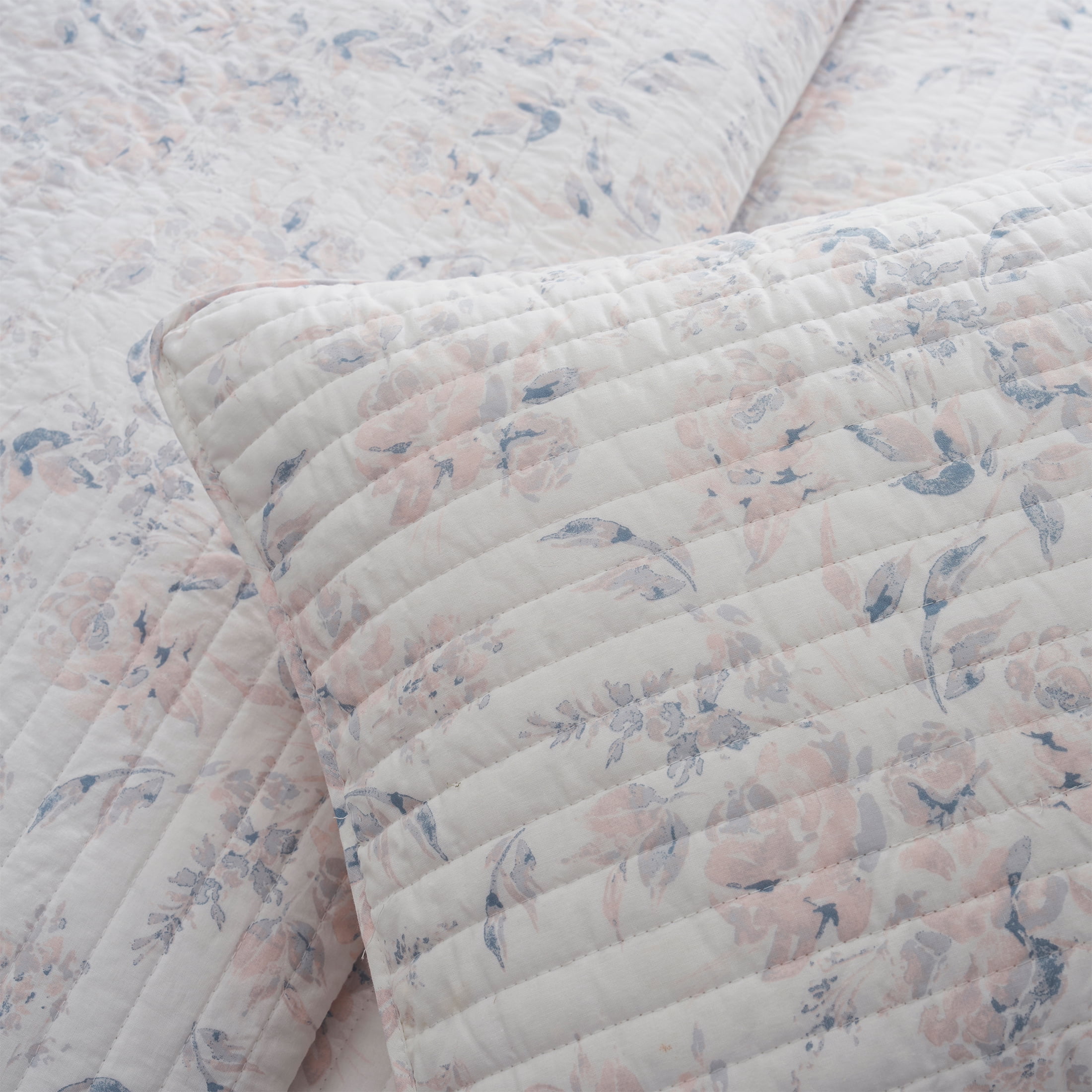 My Texas House Rebecca Adult 3-Piece White/Pink Floral Reversible Cotton Quilt Set, Full/Queen