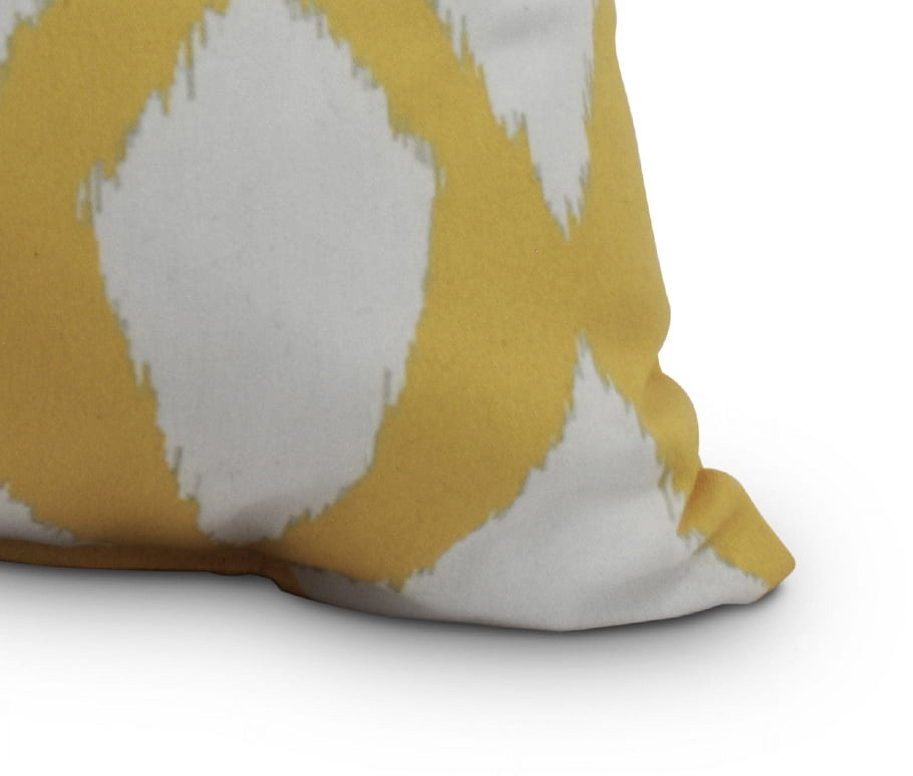 Simply Daisy, 14" x 20" Yellow Decorative Abstract Outdoor Pillow