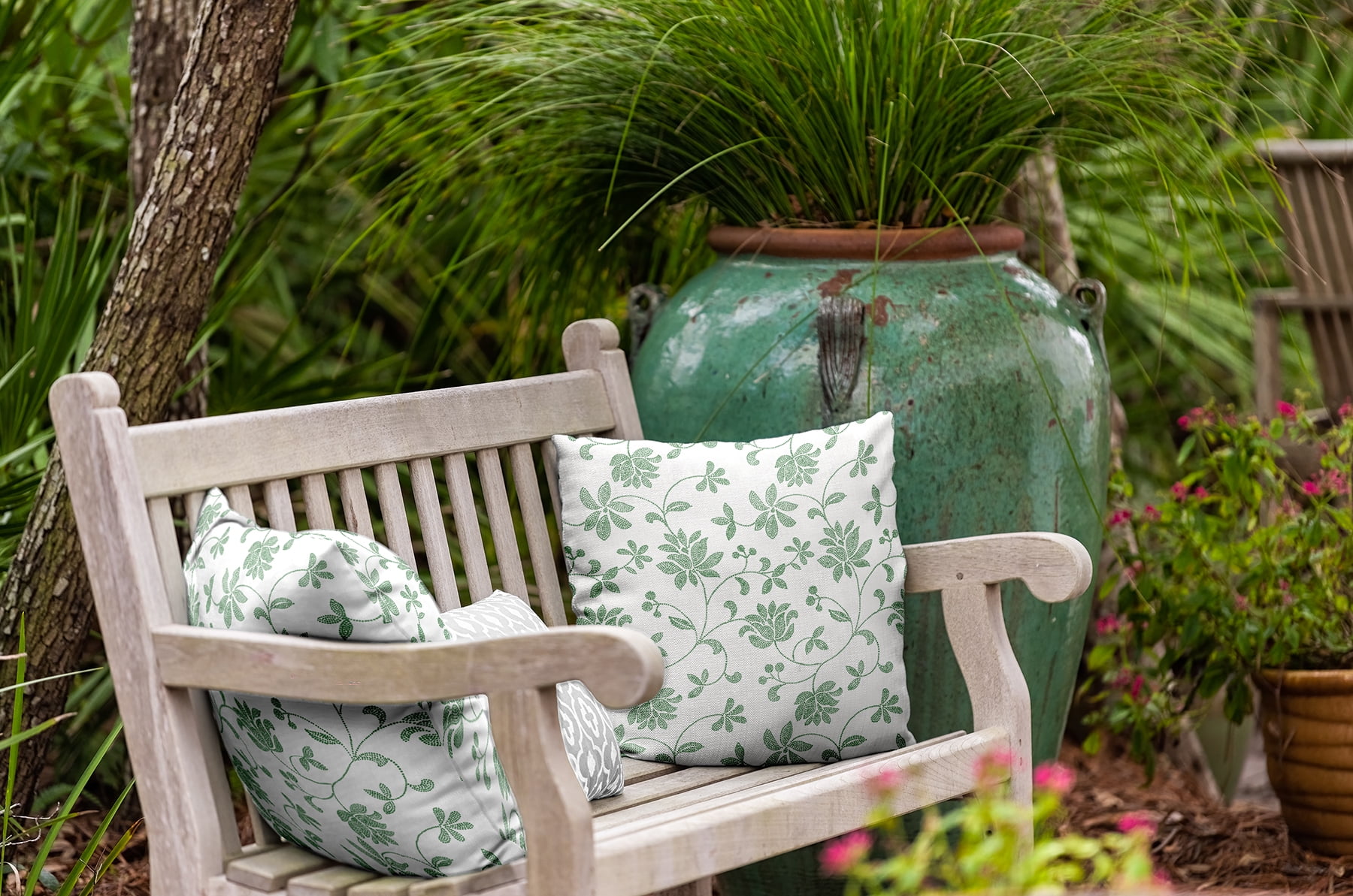 16" x 16" Simply Daisy Traditional Floral Indoor/Outdoor Polyester Throw Pillow, Green Qty 1