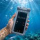 thumbnail image 1 of Funda impermeable para teléfono con compatibilidad táctil, cordón para natación, flotación, playa, actividades al aire libre, compatible con varios tamaños de teléfonos inteligentes, negro., 1 of 9