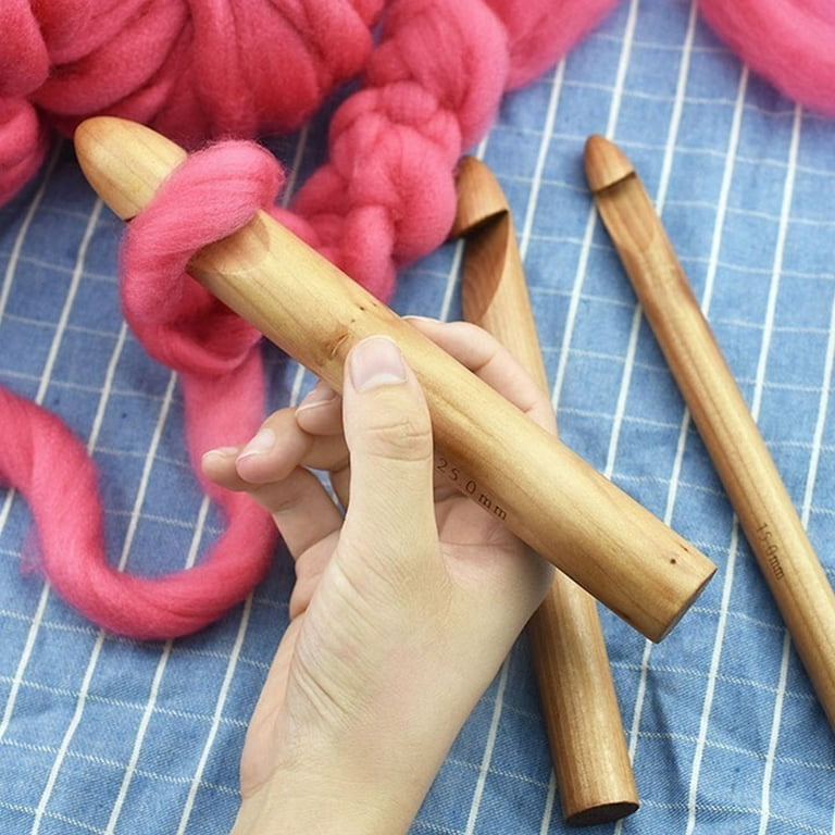 LOOEN wooden crochet hooks set 15/20/25mm, 3pcs bamboo handcrafted knitting  needles, giant yarn hook, knitting gift for her, thick